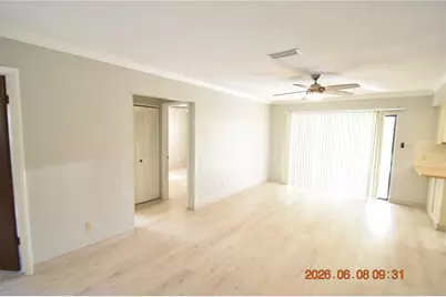 12217 104th Lane, Largo, FL 33773 - Photo 10