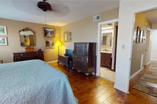 12485 2nd St E, Treasure Island, FL 33706 - Photo 22