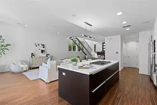 305 12th Ave NE, Saint Petersburg, FL 33701 - Photo 16