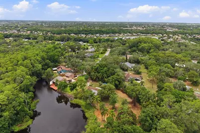 6409 Chiswick Court, New Port Richey, FL 34655 - Photo 10