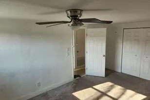 8518 Woodlake Dr, Tampa, FL 33615 - Photo 14