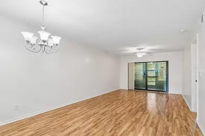 723 83rd Avenue N #104, Saint Petersburg, FL 33702 - Photo 6