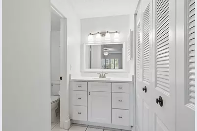 723 83rd Avenue N #104, Saint Petersburg, FL 33702 - Photo 12