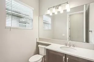 4838 Sevilla Shores Dr, Wimauma, FL 33598 - Photo 16