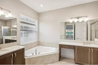 4838 Sevilla Shores Drive, Wimauma, FL 33598 - Photo 30