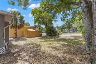 1015 Metto St, Clearwater, FL 33755 - Photo 26