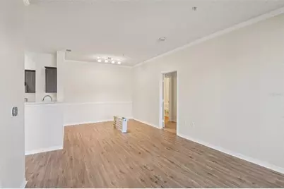 18001 Richmond Place Drive #1213, Tampa, FL 33647 - Photo 6