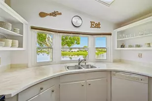 830 Seabrooke Dr, Englewood, FL 34223 - Photo 10