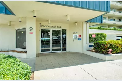7974 Sailboat Key Boulevard S #301, South Pasadena, FL 33707 - Photo 2