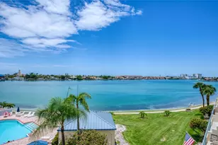 7974 Sailboat Key Blvd S, South Pasadena, FL 33707 - Photo 1