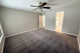 18306 Felspar Way, Tampa, FL 33647 - Photo 10