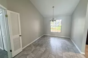 18306 Felspar Way, Tampa, FL 33647 - Photo 4