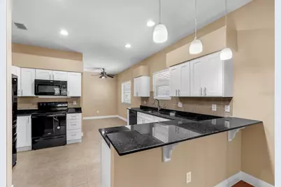 10904 Summerton Drive, Riverview, FL 33579 - Photo 14