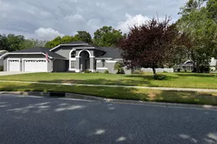 18561 Winding Oaks Blvd, Hudson, FL 34667 - Photo 1