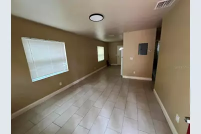 10106 N 10th Street, Tampa, FL 33612 - Photo 1