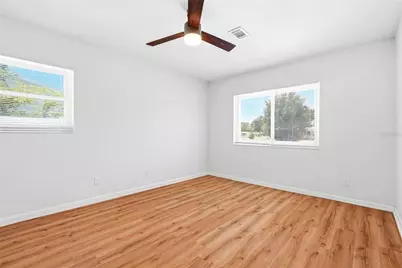 5586 30th Avenue N, Saint Petersburg, FL 33710 - Photo 14