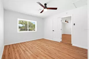 5586 30th Ave N, Saint Petersburg, FL 33710 - Photo 16