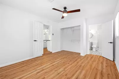 5586 30th Avenue N, Saint Petersburg, FL 33710 - Photo 12