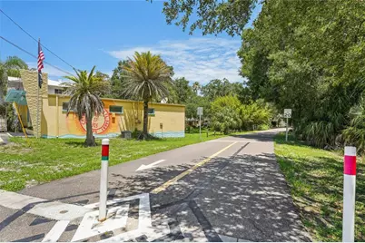 314 Maryland Avenue, Crystal Beach, FL 34681 - Photo 40