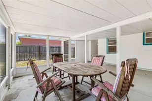 314 Maryland Ave, Crystal Beach, FL 34681 - Photo 30