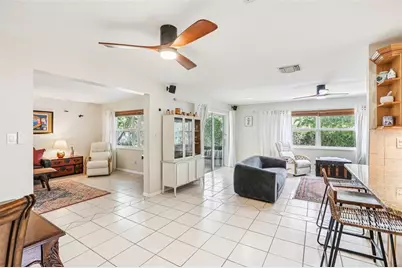 8083 Bayhaven Drive, Seminole, FL 33776 - Photo 8