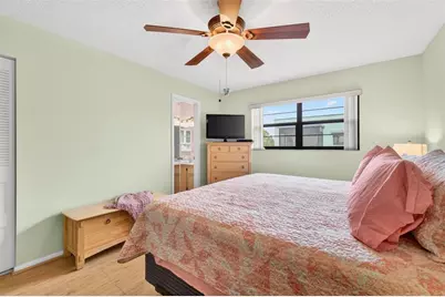 5975 Terrace Park Drive N #311, Saint Petersburg, FL 33709 - Photo 10