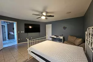 2210 Bayou Dr, Holiday, FL 34691 - Photo 20