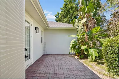 2107 Carroll Landing Drive, Tampa, FL 33612 - Photo 38