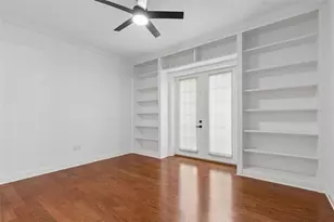 2107 Carroll Landing Dr, Tampa, FL 33612 - Photo 24