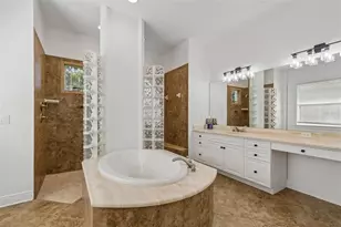 2107 Carroll Landing Dr, Tampa, FL 33612 - Photo 40