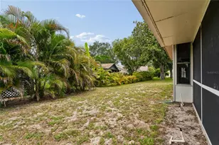 1603 Glengarry Dr, Palm Harbor, FL 34684 - Photo 30