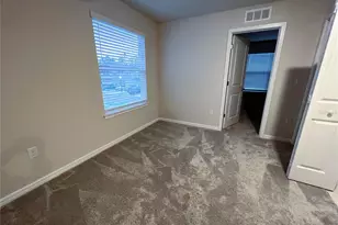 19646 Shady Oak Dr, Land O Lakes, FL 34638 - Photo 10