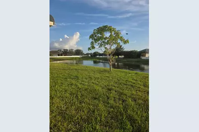 2719 46th Street E, Palmetto, FL 34221 - Photo 4