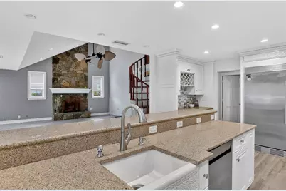 16200 Forest Oaks Drive, Fort Myers, FL 33908 - Photo 20