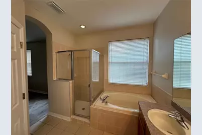 8037 Moccasin Trail Drive, Riverview, FL 33578 - Photo 20