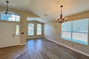 8037 Moccasin Trail Dr, Riverview, FL 33578 - Photo 4