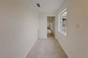 222 Pompano Dr SE, Saint Petersburg, FL 33705 - Photo 26