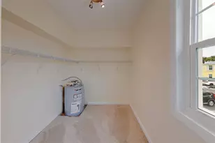 222 Pompano Dr SE, Saint Petersburg, FL 33705 - Photo 20