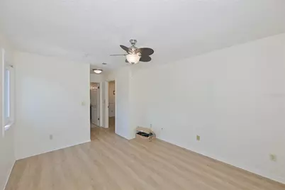 10265 Gandy Boulevard N #1006, Saint Petersburg, FL 33702 - Photo 14