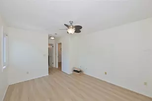 10265 Gandy Blvd N, Saint Petersburg, FL 33702 - Photo 14