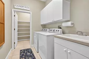 6130 Bridleford Dr, Wesley Chapel, FL 33545 - Photo 32
