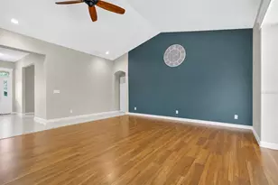 6130 Bridleford Dr, Wesley Chapel, FL 33545 - Photo 14