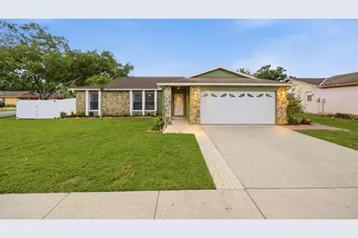 102 Peacock Circle, Safety Harbor, FL 34695 - Photo 4