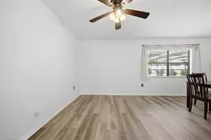 102 Peacock Cir, Safety Harbor, FL 34695 - Photo 18