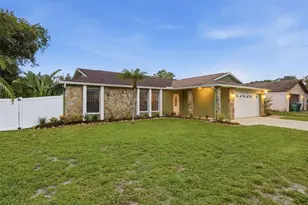 102 Peacock Cir, Safety Harbor, FL 34695 - Photo 6