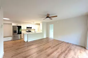 2067 Hunters Glen Dr, Dunedin, FL 34698 - Photo 6