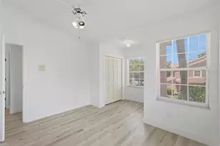 14510 Alejo Ct, Seminole, FL 33776 - Photo 26