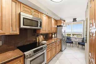 9415 Blind Pass Rd, Saint Pete Beach, FL 33706 - Photo 12