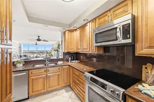 9415 Blind Pass Rd, Saint Pete Beach, FL 33706 - Photo 10
