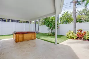 14060 82nd Ave, Seminole, FL 33776 - Photo 10